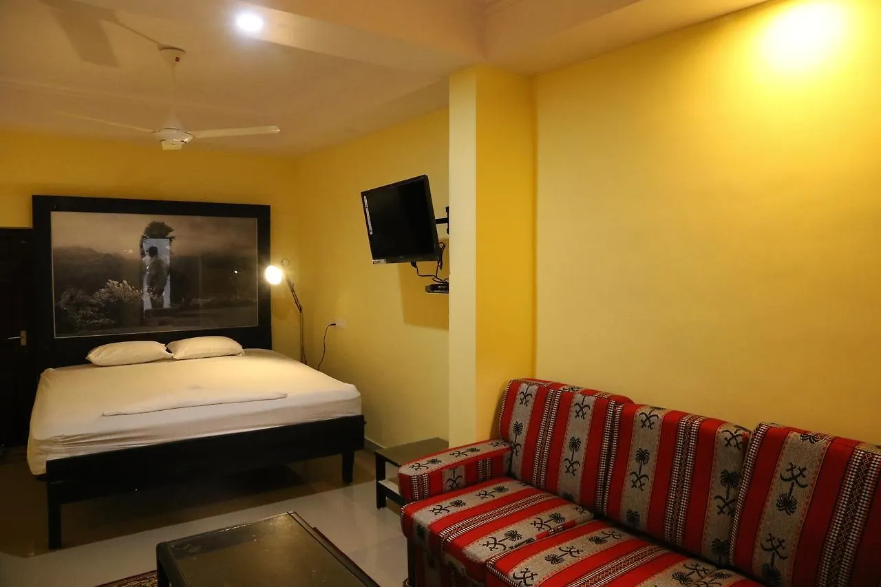 Airco Le-Grand Inn Терувалла